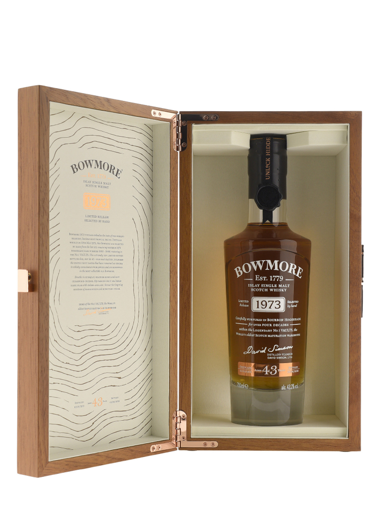 Bowmore 1973 43 Year Old (Bottled 2016) Single Malt Whisky 700ml w/box