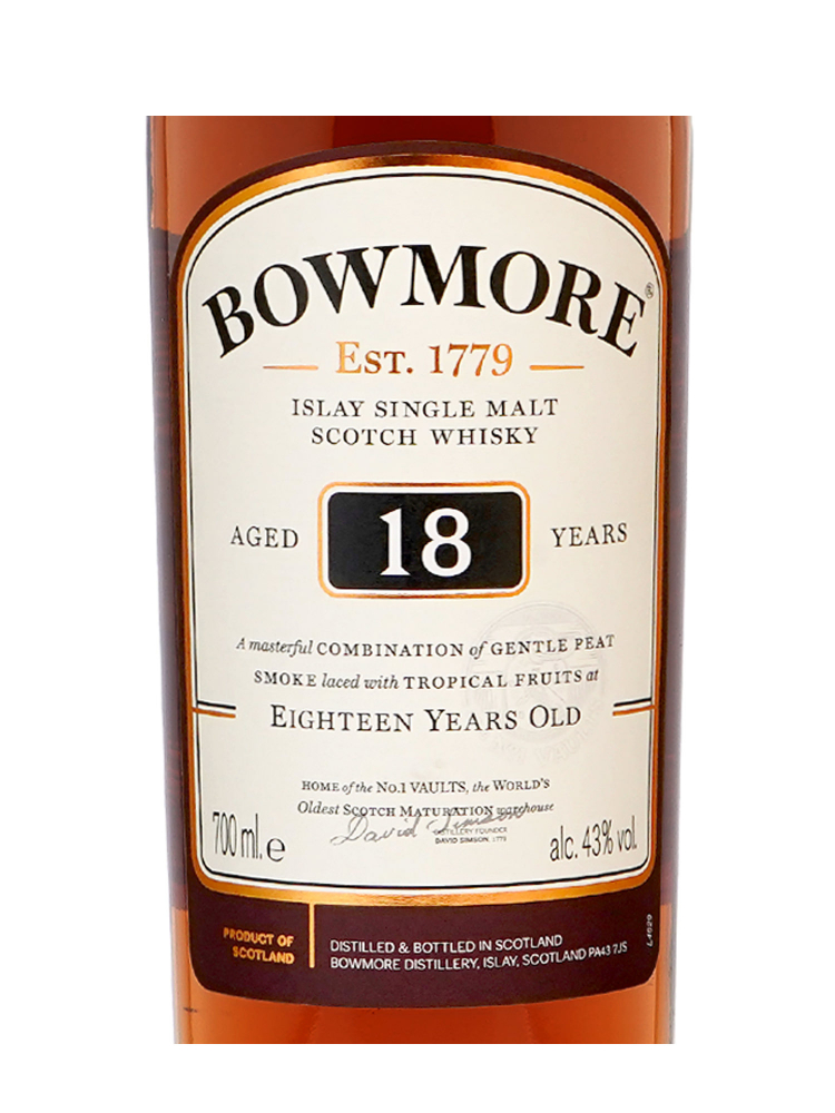 Bowmore  18 Year Old Single Malt Whisky 700ml w/box
