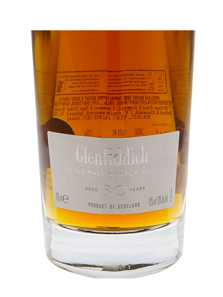 Glenfiddich  30 Year Old Reimagination Series Suspended Time Single Malt Whisky 700ml w/box - 3bots