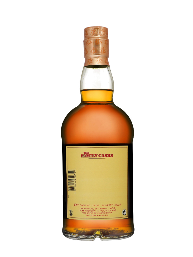 Glenfarclas Family Cask 1987 35 Year Old Cask 1495 S22 (Bottled 2022) 4th Fill Butt 700ml w/box