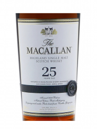 Macallan  25 Year Old Sherry Oak Annual Release 2022 Single Malt 700ml w/wooden box